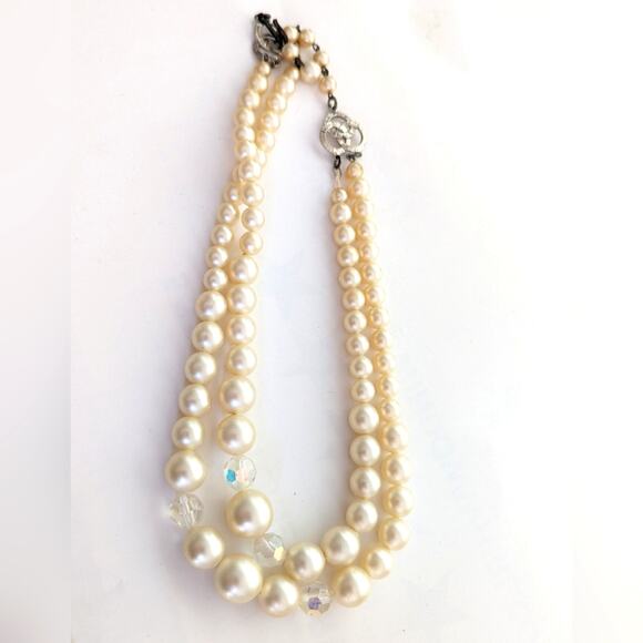 Vintage AB Glass Beaded Faux Pearl Double Strand Classic Retro 50s Necklace - Picture 3 of 3